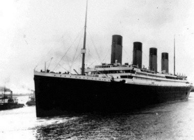 titanic-setting-sail