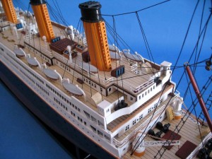 Titanic Model Shp 40-19