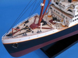 Titanic Model Shp 40-11