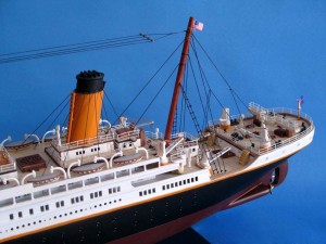 Titanic Model Shp 40-14