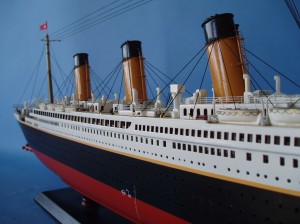 Titanic Model Ship Lights 40-10