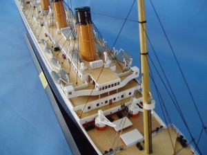 Titanic Model Ship Limited 40-6