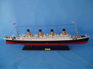 Titanic Model Ship Limited Edition 40-7