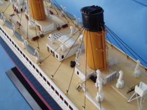 Titanic Model Ship Limited Edition 40-9