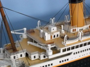 rms-titanic-model-ship-replica-50-11