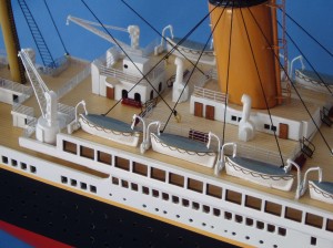 Remote Control Titanic 40" Limited Edition Model Ship 7