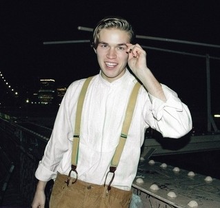 From Jack to Rose and Beyond: Titanic Halloween Costume Ideas | Titanic  Universe